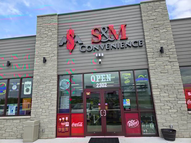 Images CoinFlip Bitcoin ATM - S&M Convenience Store (Chattanooga)