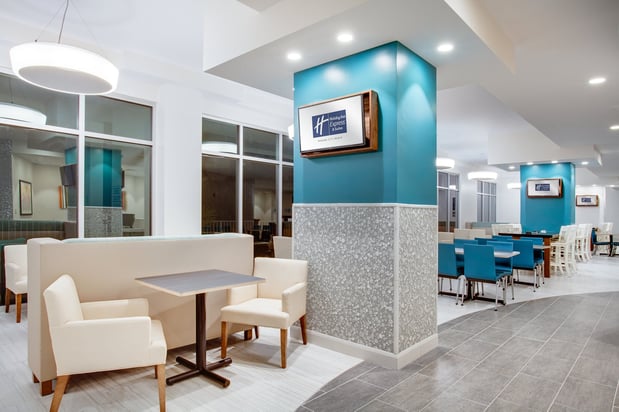 Images Holiday Inn Express & Suites Panama City Beach - Beachfront by IHG