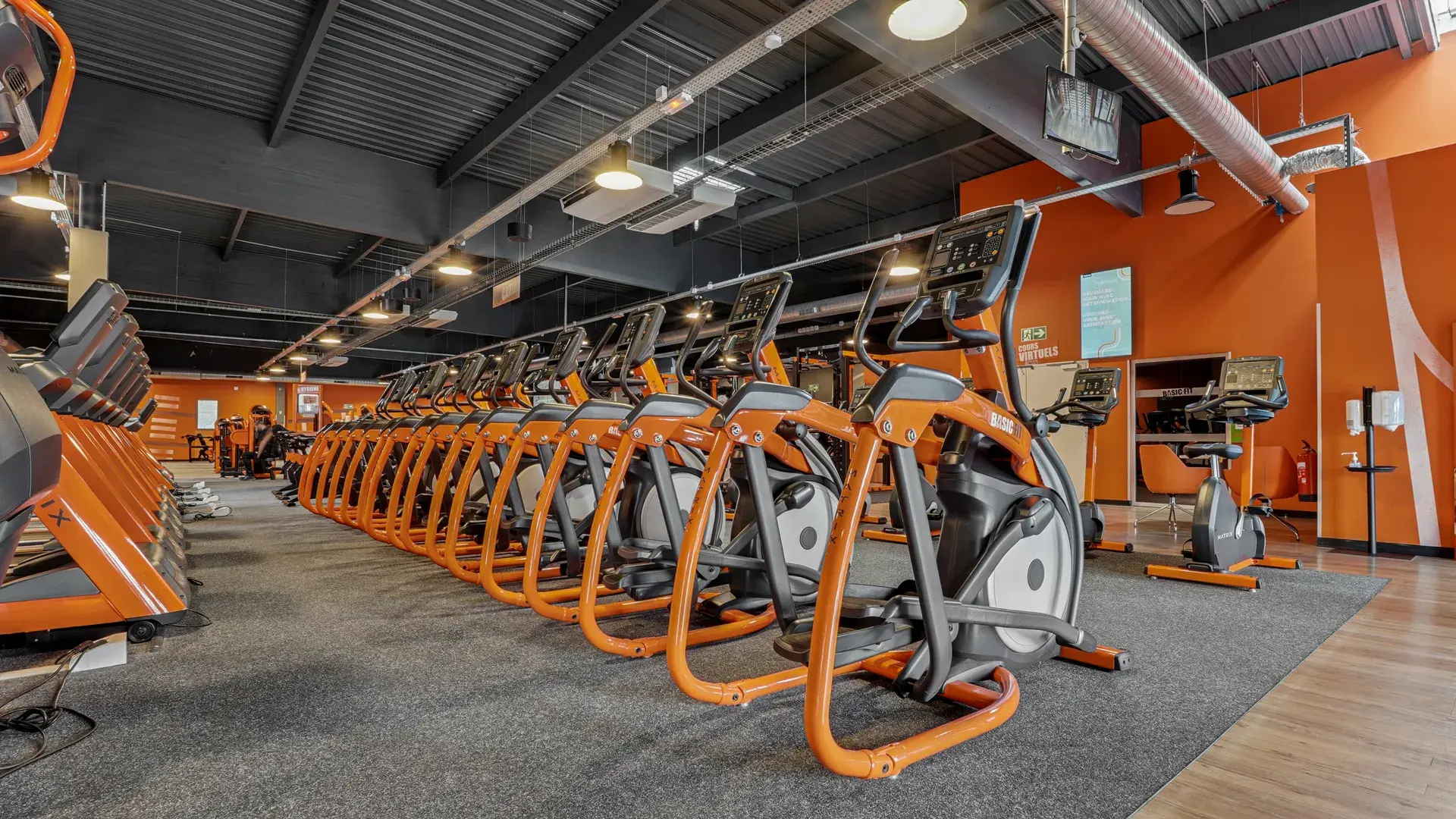 Images Basic-Fit 24/7