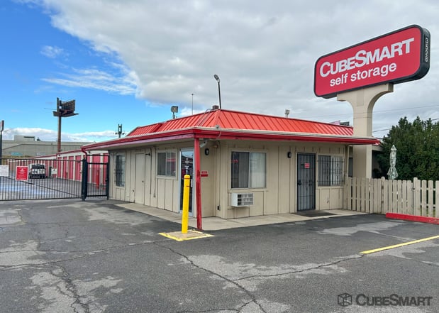 Images CubeSmart Self Storage