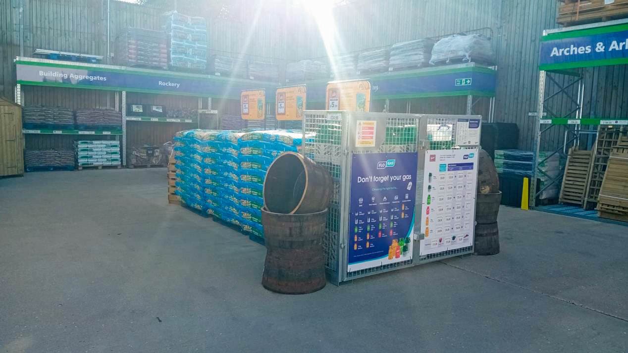 Images B&M Home Store with Garden Centre