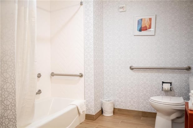 Images Hampton Inn Gonzales