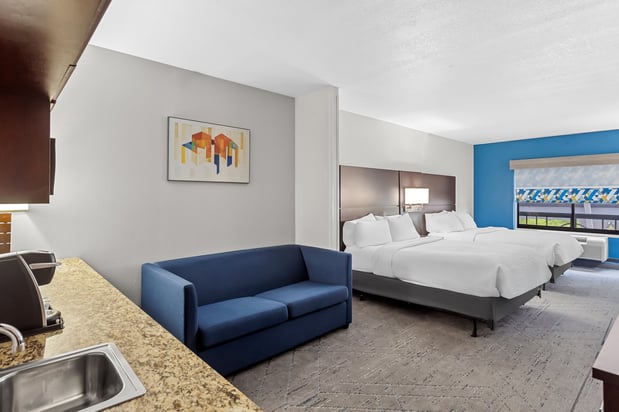 Images Holiday Inn Express & Suites Charleston NW - Cross Lanes by IHG