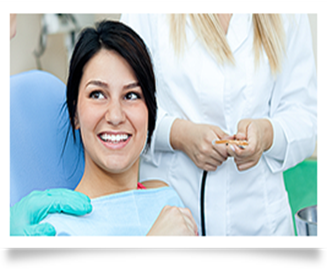 Huguenin Family Dental Image