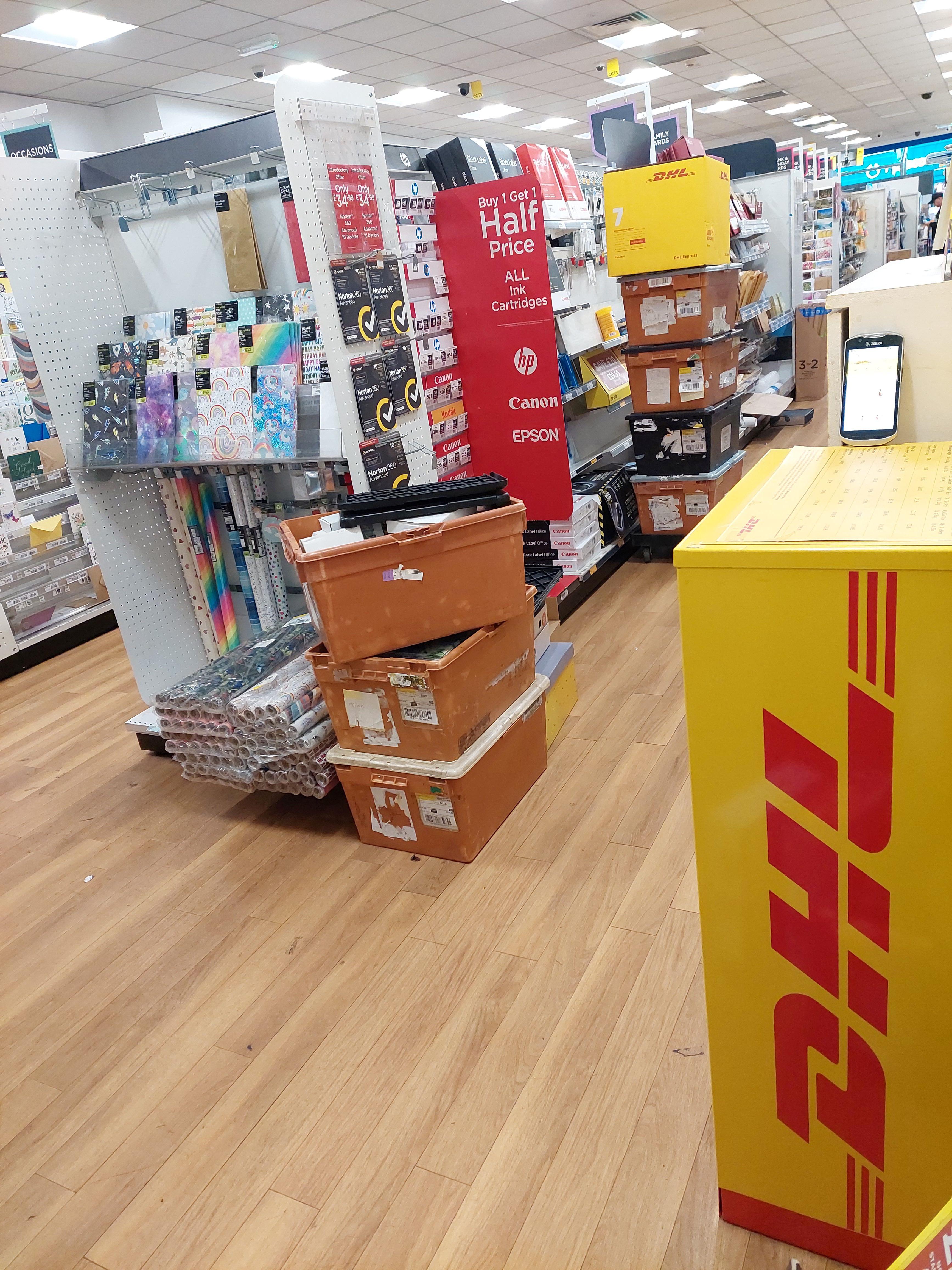 Images DHL Express Service Point (WHSmith Brixton)