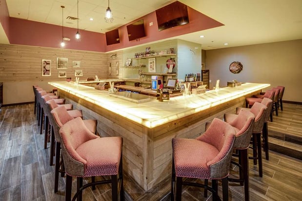 Images DoubleTree by Hilton Huntington