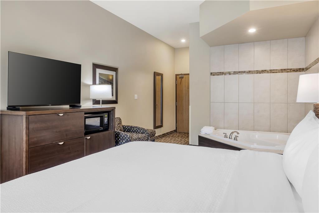 Images Best Western Plus Bridgewater Hotel & Convention Centre
