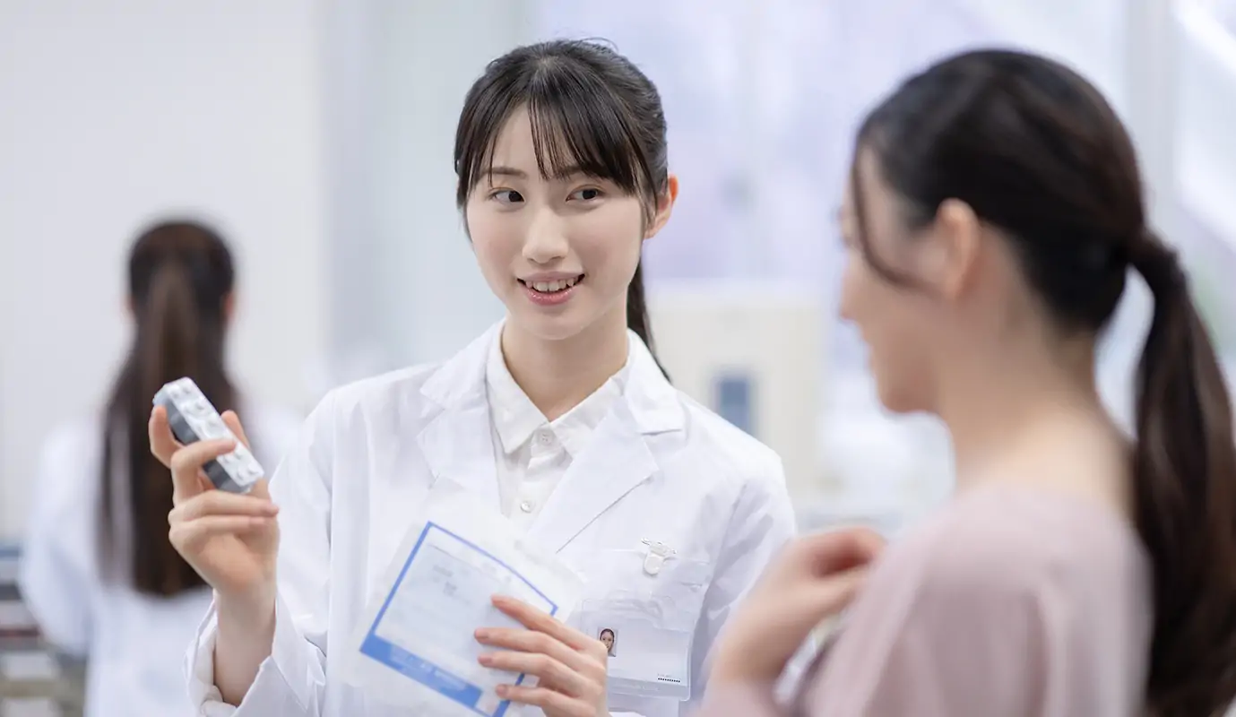 Images セブン薬局 本店