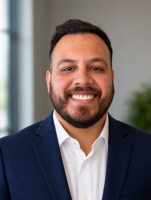 Aaron Perez, Licensed Property and Casualty Sales Agent 