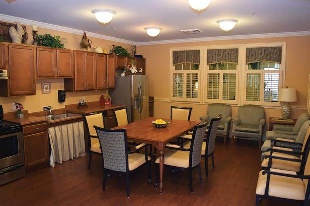 Images Spring Arbor of Fredericksburg