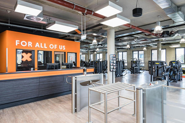 Bilder FitX Fitnessstudio
