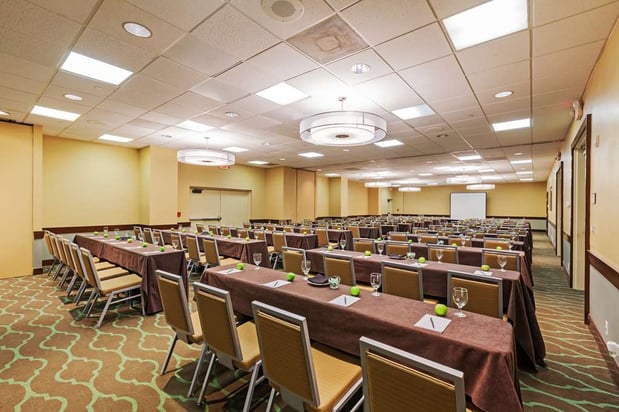 Images Embassy Suites by Hilton Dallas Market Center