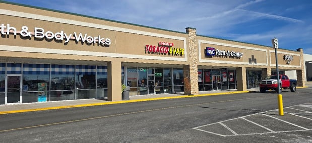 Images CoinFlip Bitcoin ATM - Piqua Tobacco and Vape Smoke Shop (Piqua)