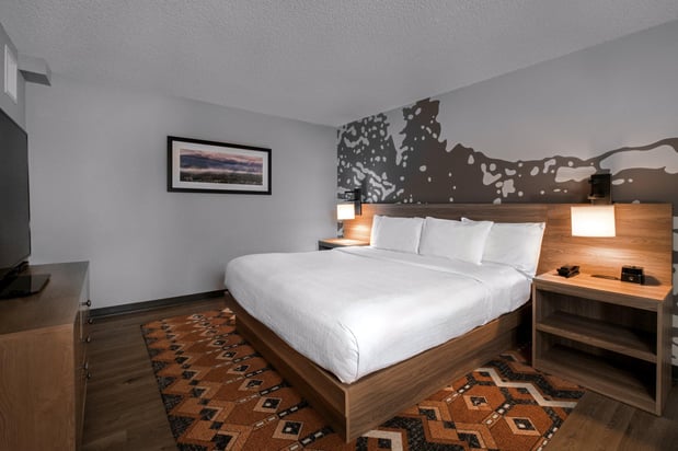 Images Holiday Inn Estes Park by IHG