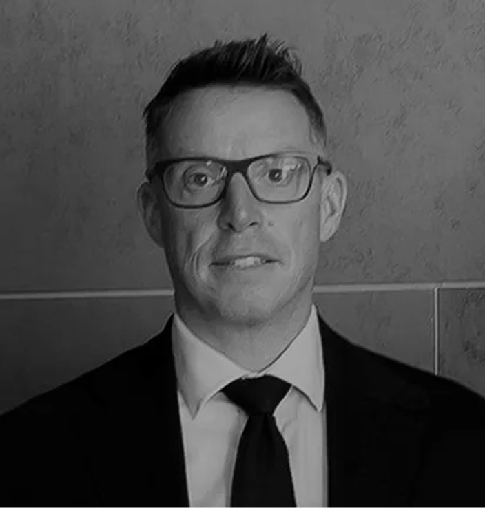 Headshot of Jason Devison, CIM, Portfolio Manager