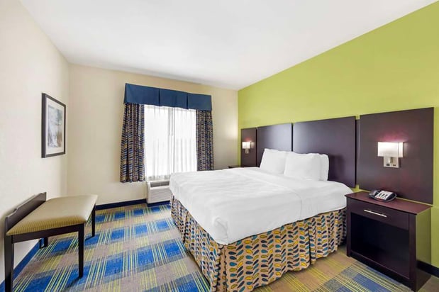 Images Best Western Plus Pratt