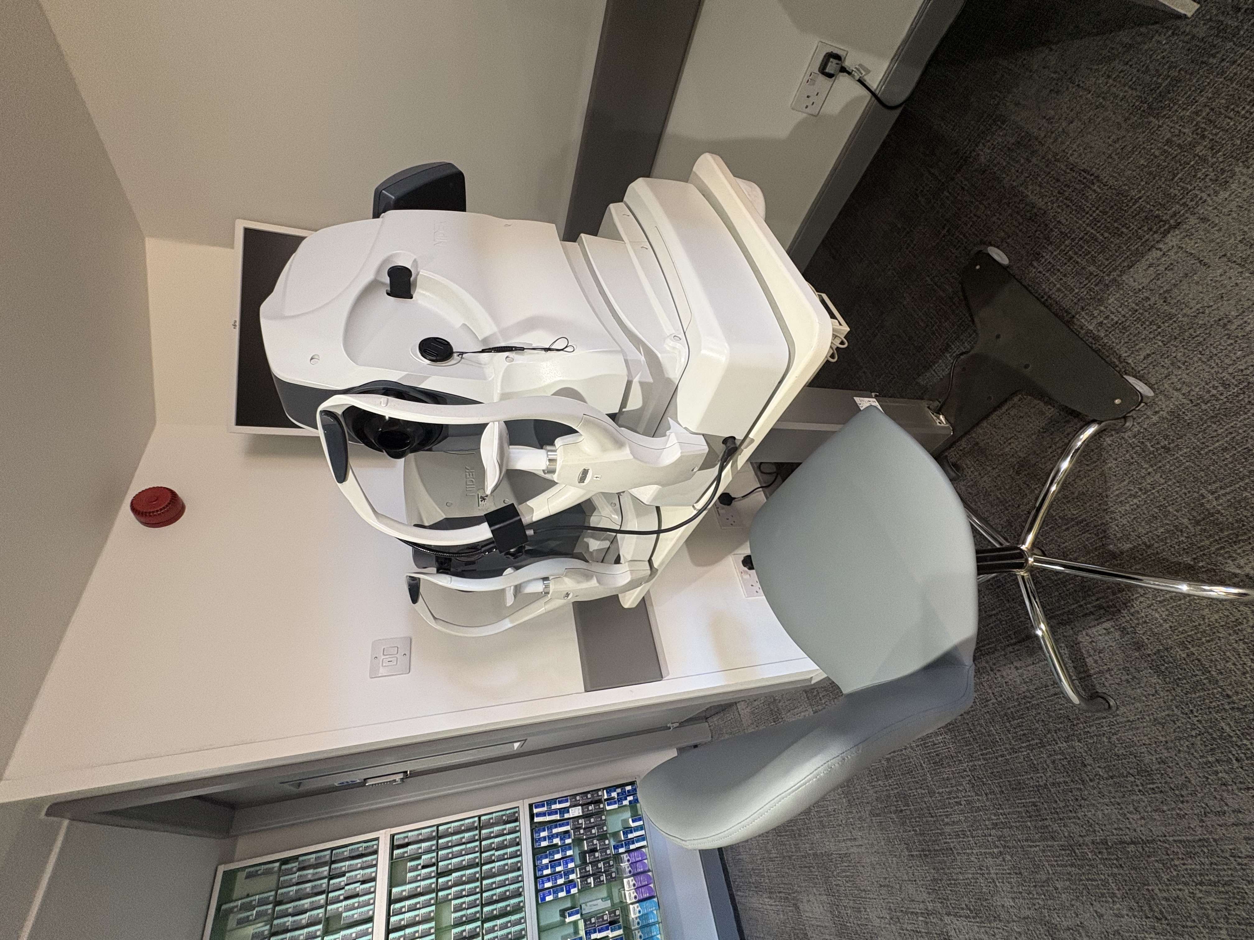 Images Specsavers Opticians and Audiologists - Byres Road