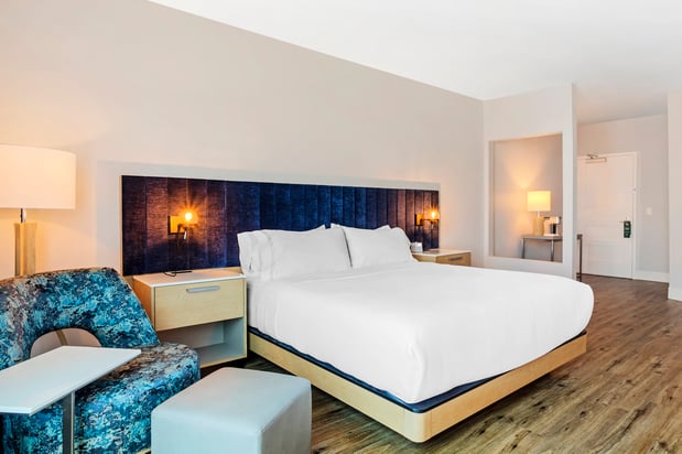 Images Even Hotel Waco - University Area by IHG