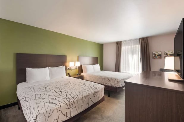 Images SureStay Plus by Best Western SeaTac Airport