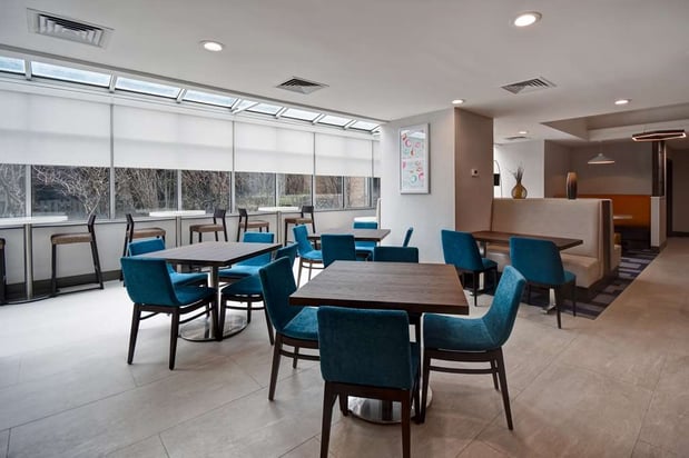 Images Hampton Inn NY-JFK
