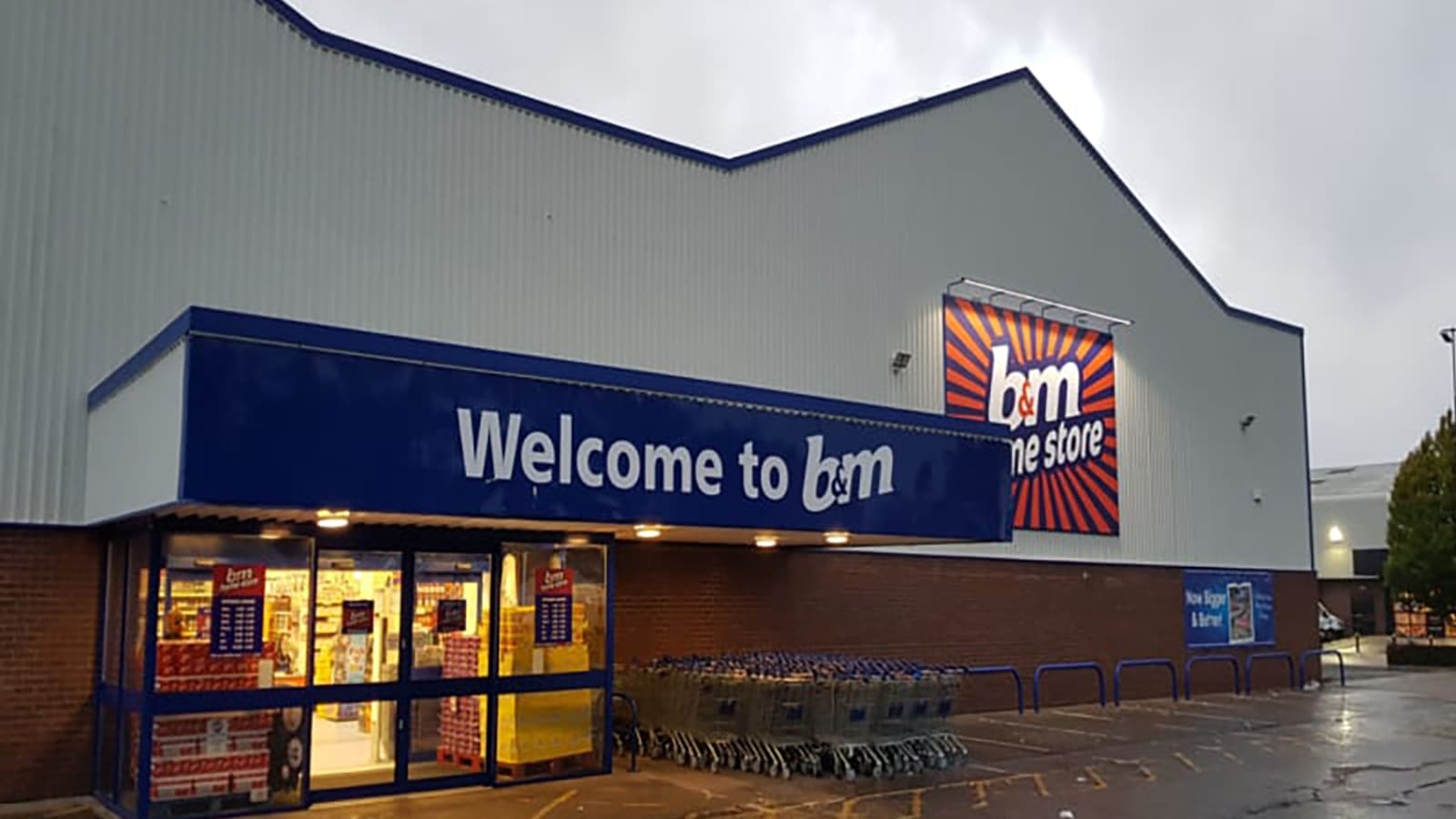 Images B&M Home Store with Garden Centre