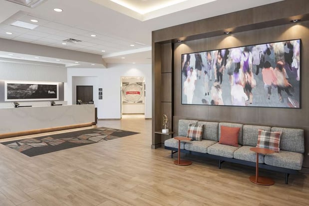 Images Hampton Inn & Suites Phoenix Downtown