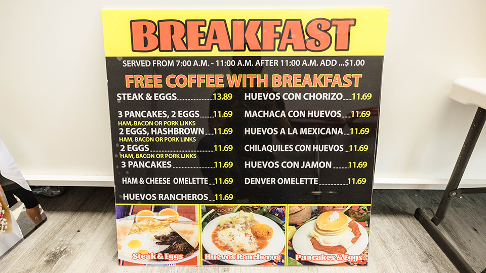 printed breakfast menu sign