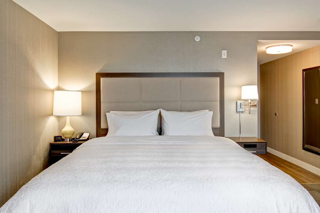 Images Hampton Inn & Suites by Hilton Saskatoon Airport