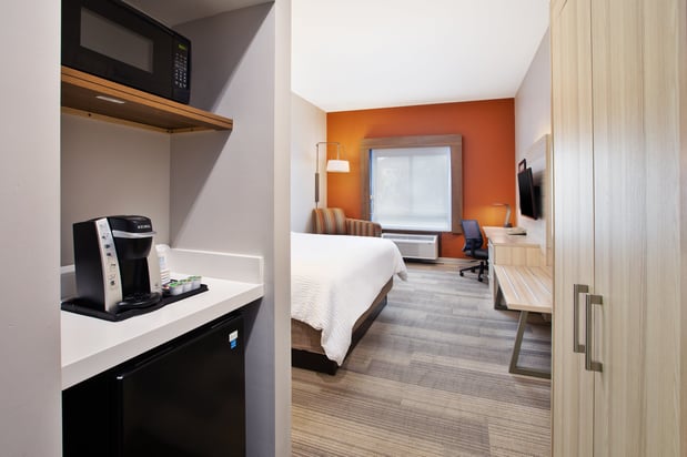 Images Holiday Inn Express & Suites Athens by IHG