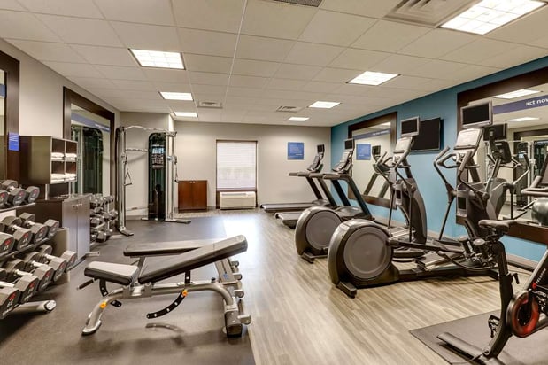 Images Hampton Inn & Suites Indianapolis-Airport