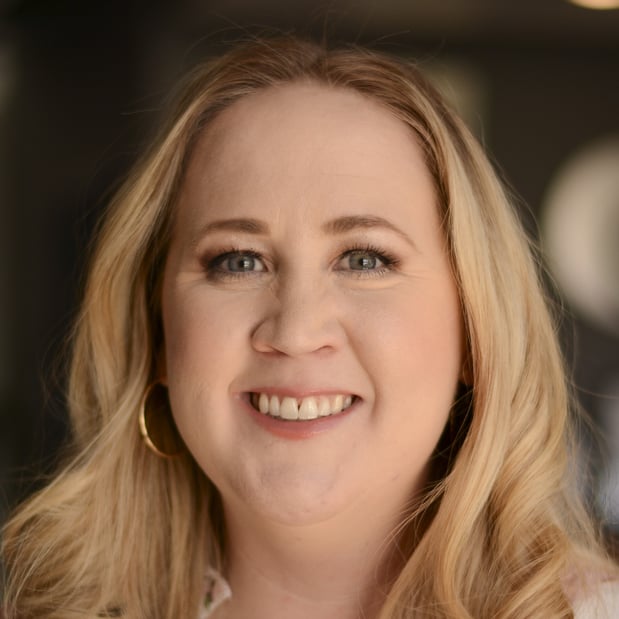 Images Laura Easler, Counselor
