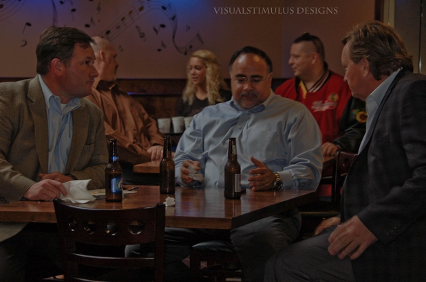 Images Alibi Bar & Grill