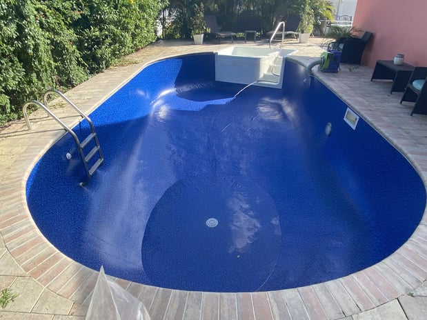 Images Paradise Palm Pools Inc