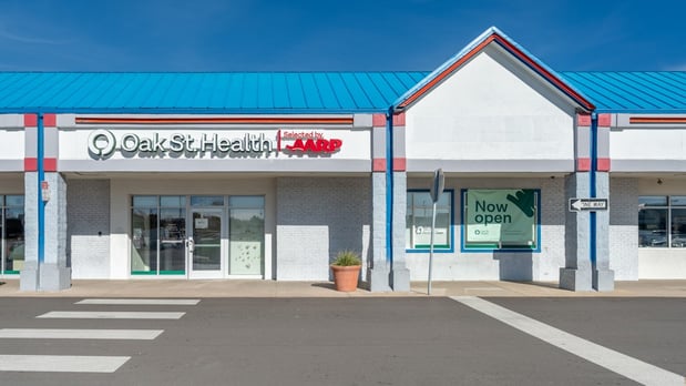 Images Oak Street Health Del Mar Primary Care Clinic
