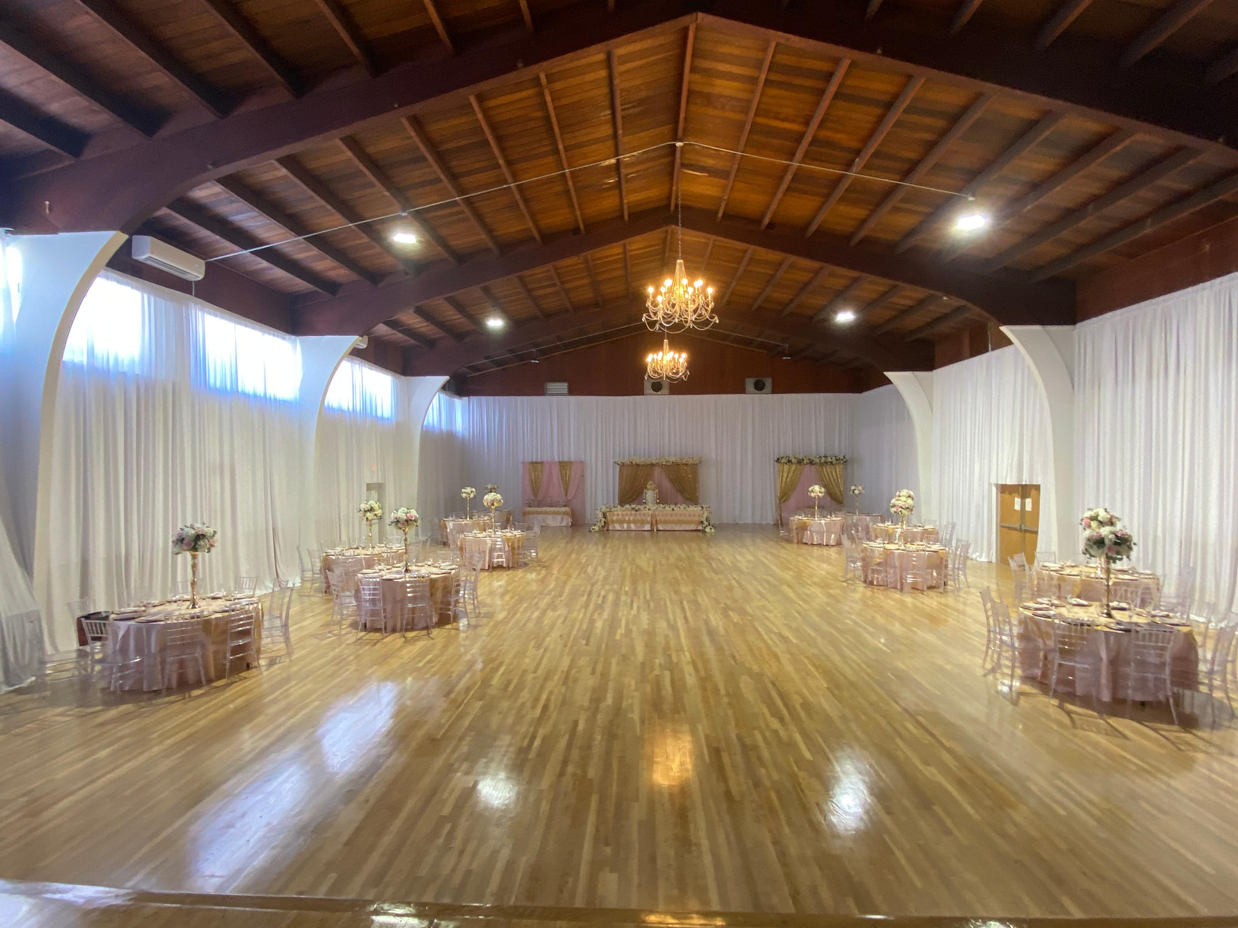 Time Banquet Hall - Montebello