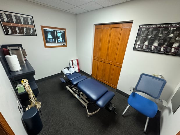 Images County Line Chiropractic Medical & Rehab