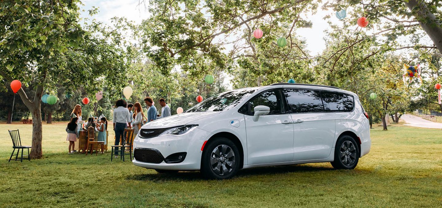 2020 Chrysler Pacifica Hybrid For Sale Near Rochester Hills, MI
