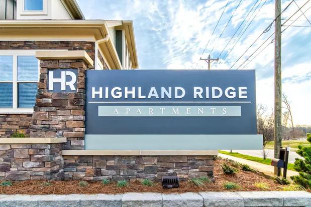 Images Highland Ridge Apartments