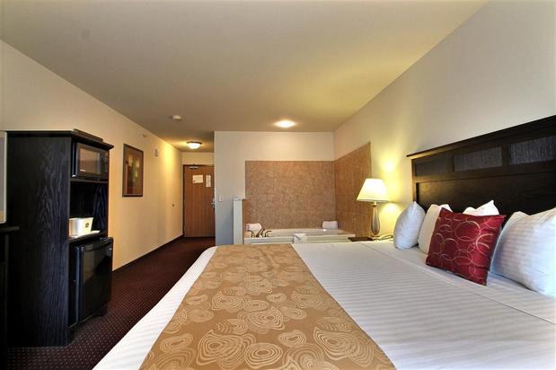 Images Best Western Legacy Inn & Suites Beloit-South Beloit