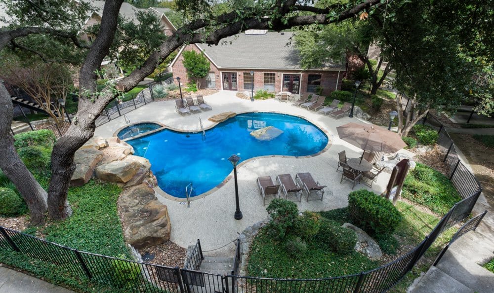 Fountainhead Pool