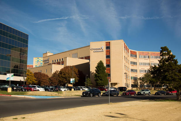 Images The Women's Care Center at Covenant Children's