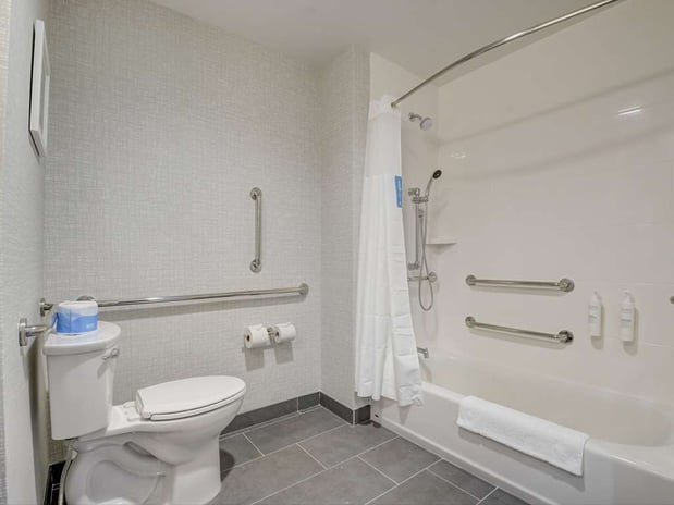 Images Hampton Inn and Suites Williamstown Ark Encounter