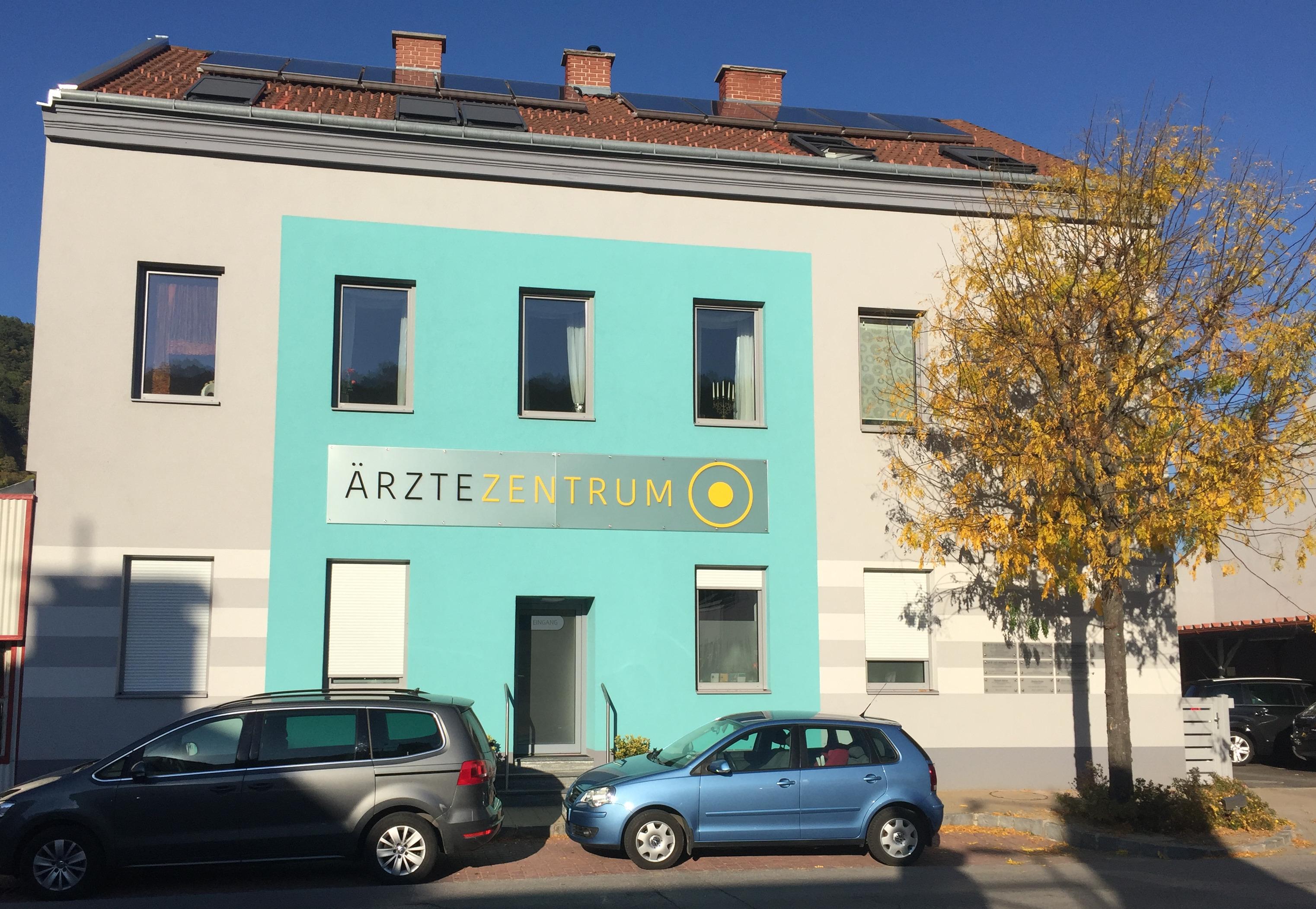 Dr. Christian Schenner, Wiener Straße 5 in Gloggnitz