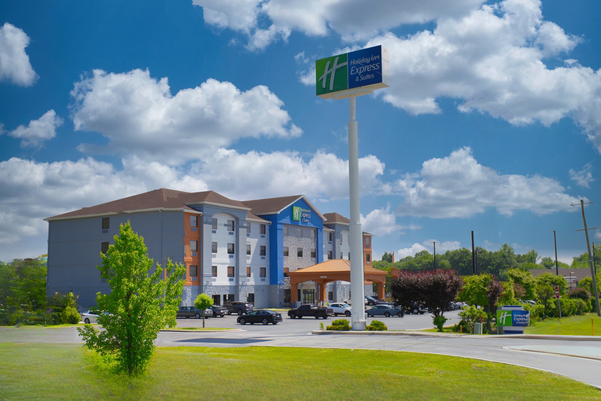 Holiday Inn Express & Suites Elkton - University Area by IHG