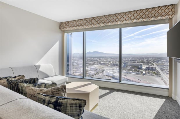 Images Hilton Grand Vacations Club Elara Center Strip Las Vegas