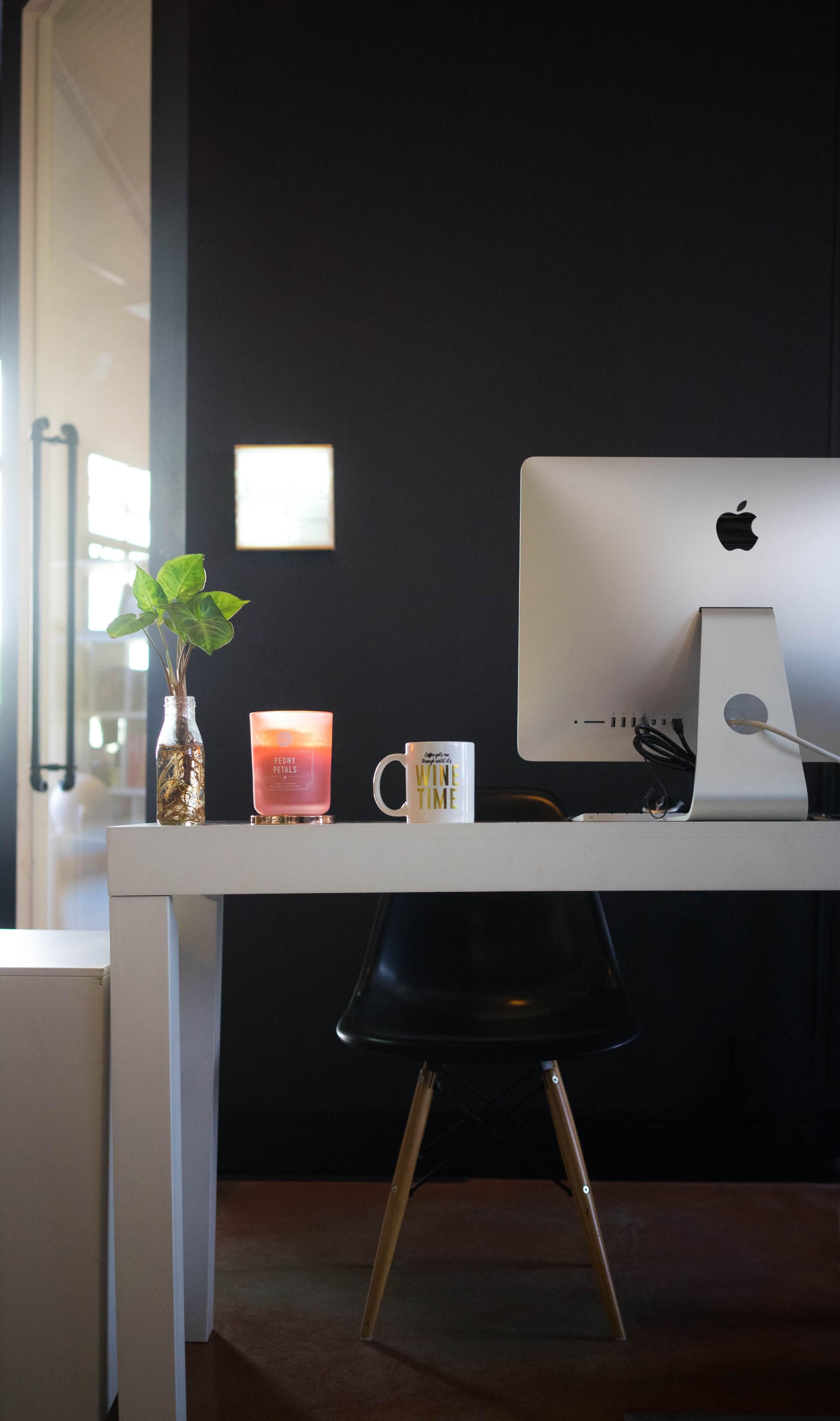 Images REBORN Digital Agency