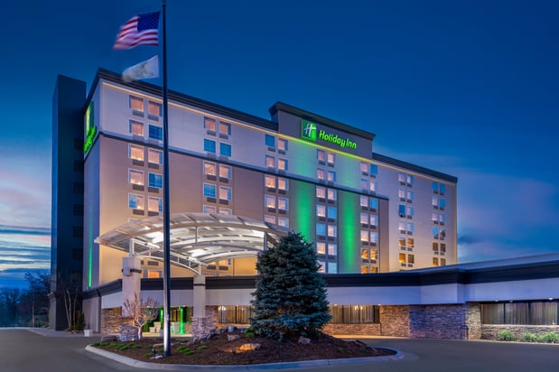 Images Holiday Inn Wichita East I-35 by IHG