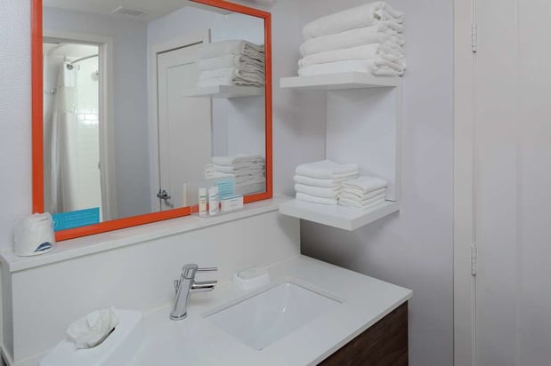 Images Hampton Inn Woodbridge