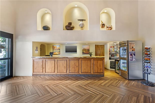 Images Best Western Plus Arroyo Roble Hotel & Creekside Villas