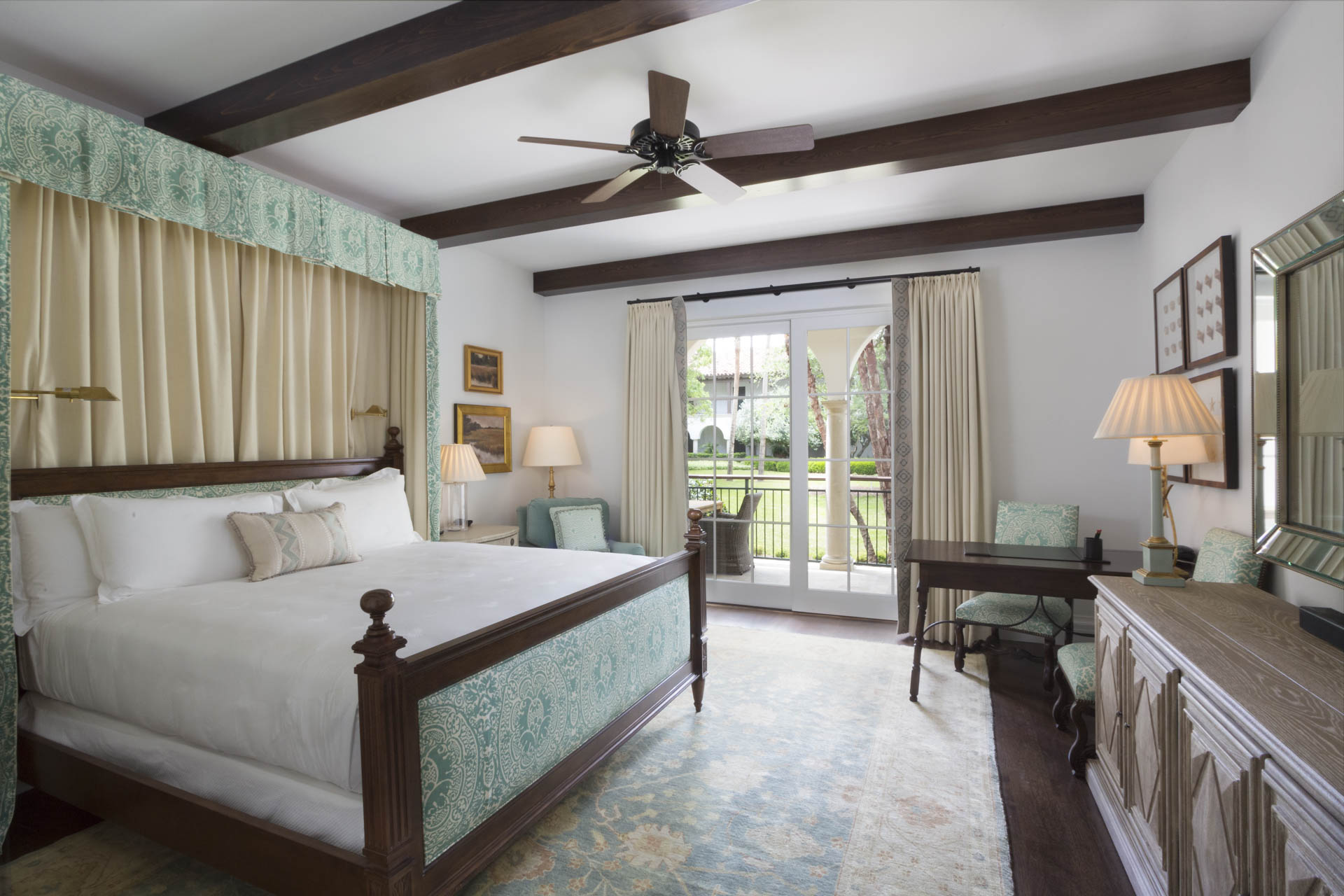 Garden Wing Room